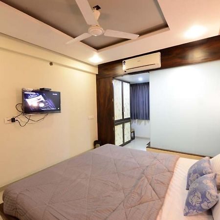 Hotel Manila Ahmedabad Exterior foto